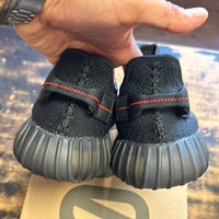 Yeezy 350 Bred