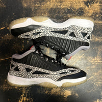 Jordan 11 Low Black Cement