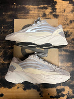 Yeezy 700 Static